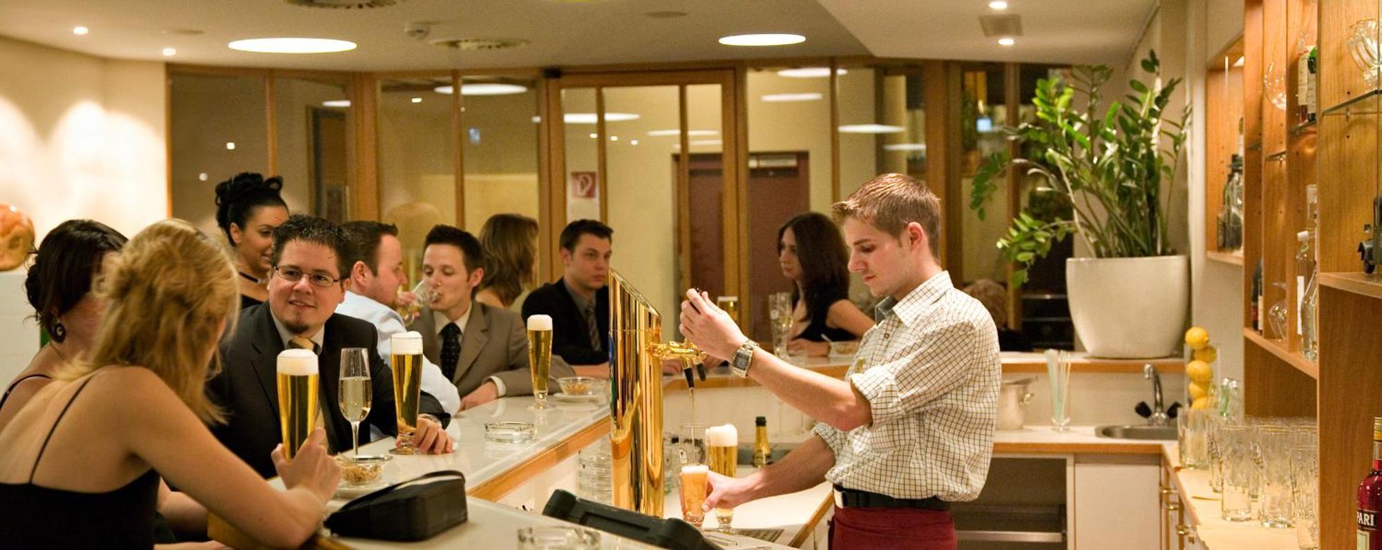 Hotel Gasthof Kroenele Лустенау Екстериор снимка